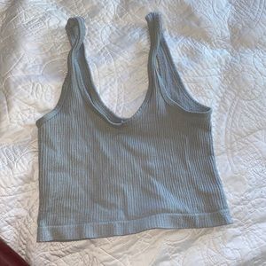 URBAN OUTFITTERS TANK